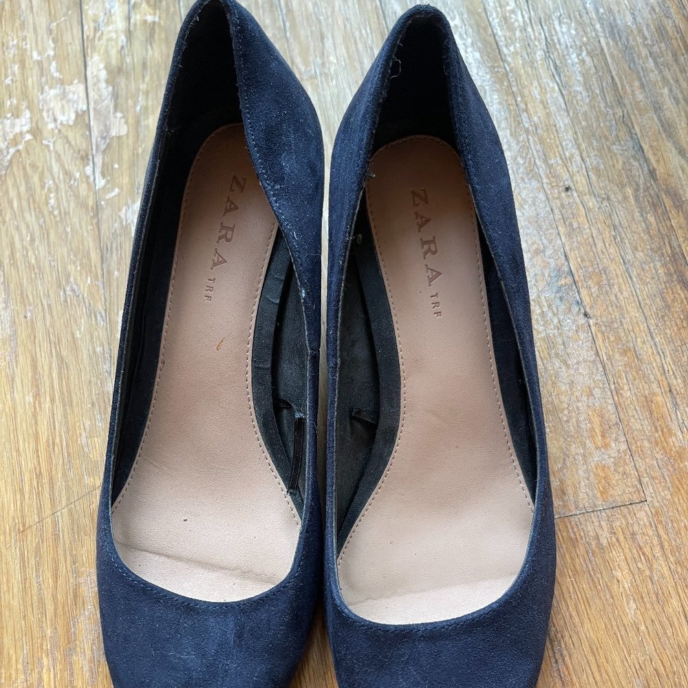 Zara kitten heel (block heel) blue and black suede shoes